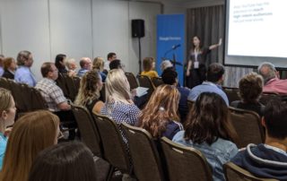 00100lPORTRAIT_00100_BURST20190927100122121_COVER